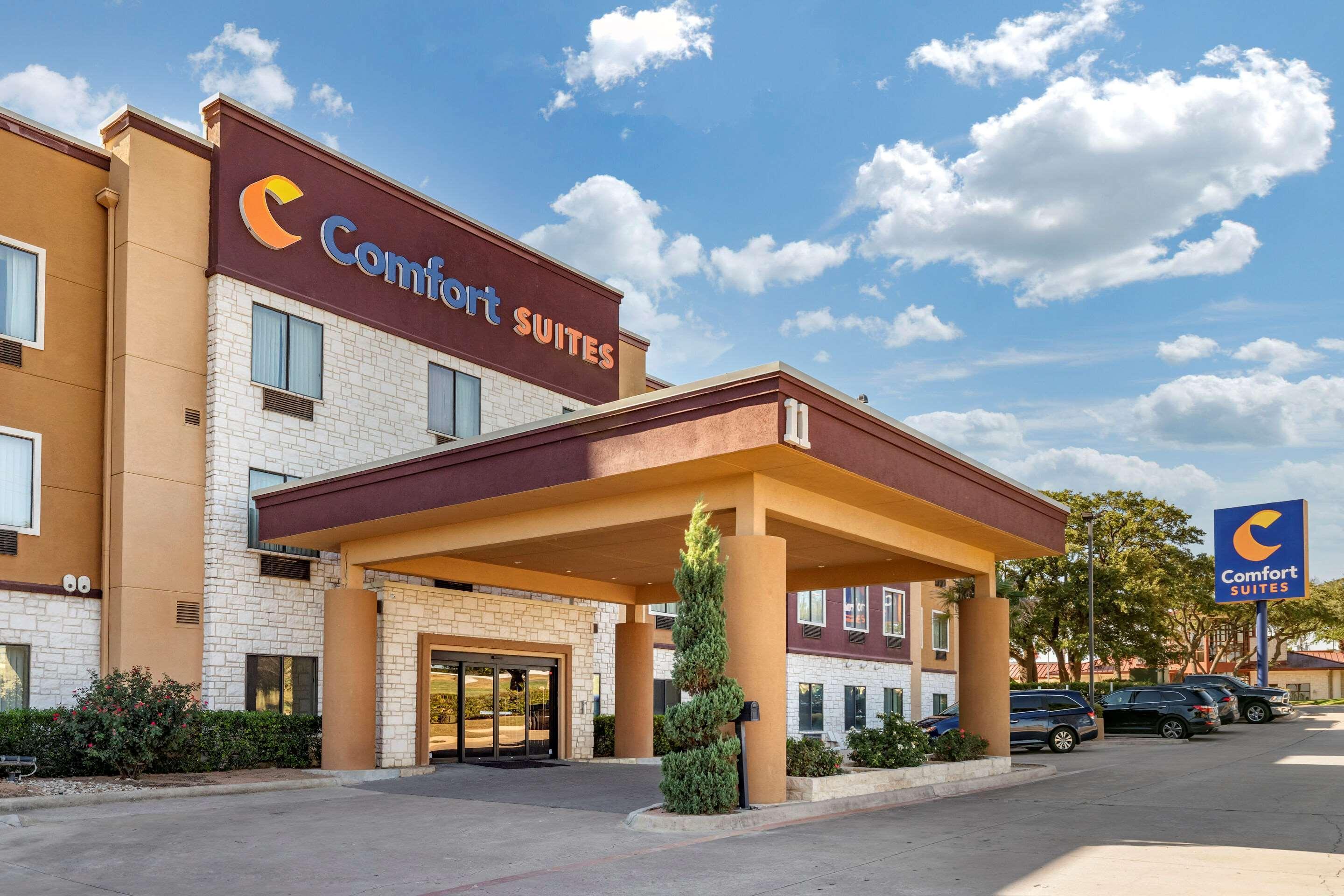 Comfort Suites Georgetown Exterior photo